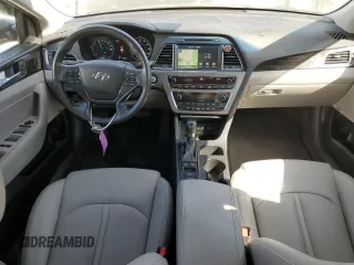 2016 Hyundai Sonata Hybrid Limited with VIN KMHE34L18GA034325, listed as a Copart auction lot 63405933 with 40,279 mi miles. Bid and sale history available at carsss.com. Image 8.
