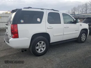 2008 GMC Yukon SLE w/3SB with VIN 1GKFK13028J143404, listed as a Copart auction lot 79310924 with 0 mi miles and Clean Title. Bid and sale history available at carsss.com. Image 3.