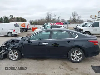 2014 Nissan Altima SV with VIN 1N4AL3APXEC166109, listed as a IAAI auction lot 41919039 with 172,087 mi miles and . Bid and sale history available at DreamBid. Image 15.