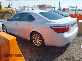 2008 Lexus LS 460 z VIN JTHBL46F285070311, wystawiony jako IAAI lot #42035847 z przebiegiem 220 321 mil mil oraz . Historia ofert i sprzedaży dostępna na DreamBid. Obrazek 14.