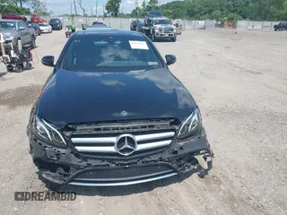 2018 Mercedes-Benz E 300 with VIN WDDZF4KB0JA394337, listed as a IAAI auction lot 42535687 with 40,509 mi miles and . Bid and sale history available at DreamBid. Image 12.