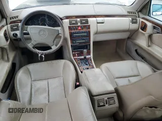 1998 Mercedes-Benz E-Class with VIN WDBJF65F0WA666795, listed as a Copart auction lot 44845875 with 241,968 mi miles and Clean Title. Bid and sale history available at carsss.com. Image 8.