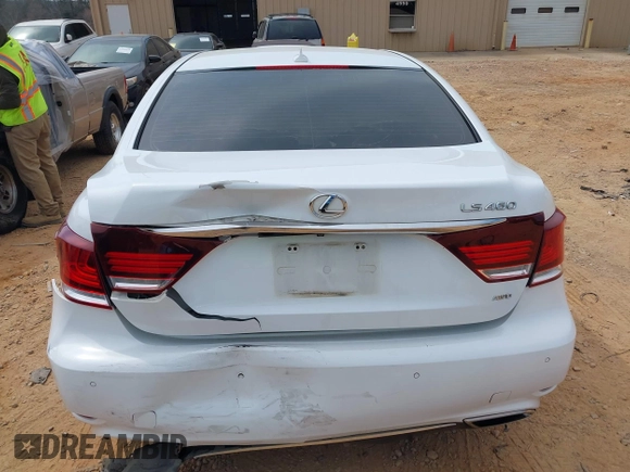 2013 Lexus LS 460 z VIN JTHCL5EF5D5016815, wystawiony jako IAAI lot #41794829 z przebiegiem 224 029 mil mil oraz . Historia ofert i sprzedaży dostępna na DreamBid. Obrazek 16.