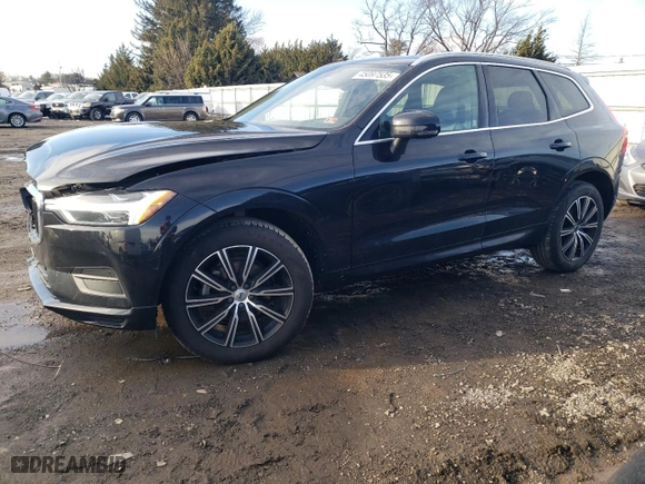 2020 Volvo XC60 Momentum with VIN YV4102RK6L1601784, listed as a Copart auction lot 45097535 with 62,984 mi miles and Salvage Title. Bid and sale history available at carsss.com. Image 1.