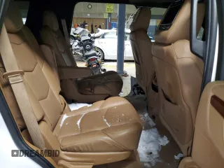 2017 Cadillac Escalade Platinum z VIN 1GYS4DKJ7HR387478, wystawiony jako Copart lot #88037515 z przebiegiem Nie podano mil oraz Szkoda całkowita • Salvage title. Historia ofert i sprzedaży dostępna na DreamBid. Obrazek 11.