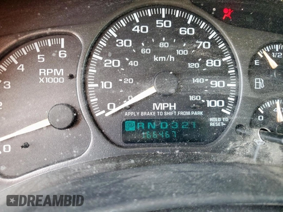 2002 Chevrolet Tahoe LS with VIN 1GNEC13T02R130570, listed as a Copart auction lot 61617185 with 166,467 mi miles and Clean title. Bid and sale history available at DreamBid. Image 9.