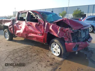 2018 Chevrolet Silverado 1500 LT with VIN 3GCUKREC4JG386597, listed as a IAAI auction lot 41355322 with Not Provided miles. Bid and sale history available at carsss.com. Image 1.