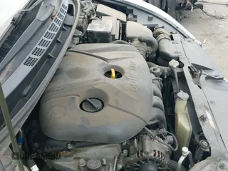 2016 Hyundai Elantra SE с VIN 5NPDH4AE3GH797921, выставлен на аукционе IAAI как лот 43338035 с пробегом 183 337 миль миль и . История ставок и продаж доступна на DreamBid. Изображение 20.