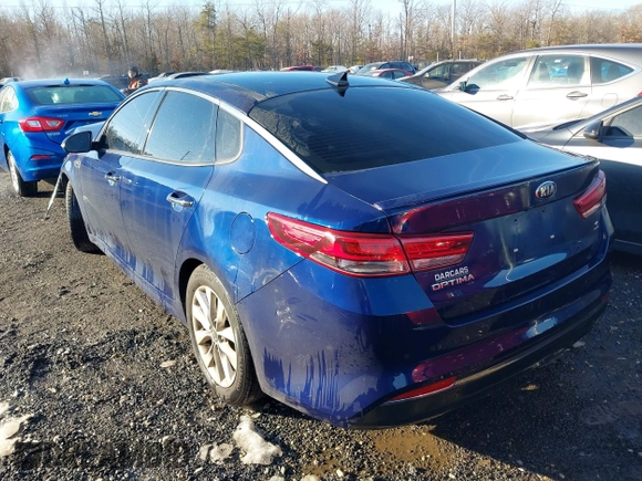 2018 Kia Optima LX with VIN 5XXGT4L3XJG242796, listed as a IAAI auction lot 41181640 with 128,344 mi miles. Bid and sale history available at carsss.com. Image 3.