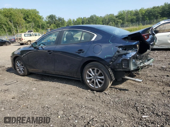 2022 Mazda 3 2.0 with VIN 3MZBPAA77NM309021, listed as a Copart auction lot 68997674 with 13,568 mi miles and Salvage Title. Bid and sale history available at DreamBid. Image 2.