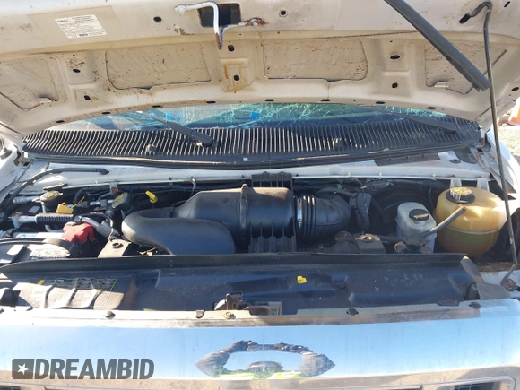 2014 Ford Econoline Passenger XL with VIN 1FBNE3BL1EDA97830, listed as a IAAI auction lot 41633760 with 100,953 mi miles. Bid and sale history available at carsss.com. Image 10.