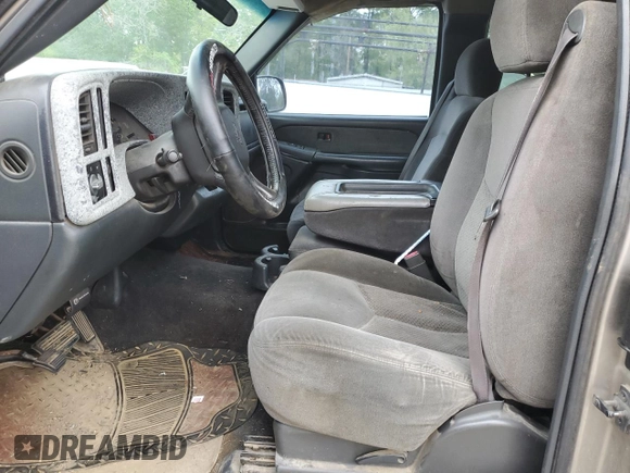 2002 Chevrolet Silverado 1500 LS with VIN 2GCEC19V621295145, listed as a Copart auction lot 50773795 with 245,920 mi miles and Salvage Title. Bid and sale history available at DreamBid. Image 7.