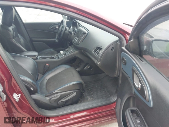 2015 Chrysler 200 S with VIN 1C3CCCBB1FN555592, listed as a IAAI auction lot 42784467 with 133,746 mi miles and . Bid and sale history available at DreamBid. Image 5.