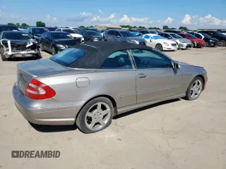 2005 Mercedes-Benz CLK 500 with VIN WDBTK75J75F147923, listed as a Copart auction lot 53743485 with 181,045 mi miles and Clean title. Bid and sale history available at DreamBid. Image 3.