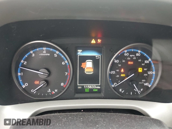 2018 Toyota RAV4 XLE with VIN 2T3RFREV0JW829291, listed as a Copart auction lot 47640525 with 115,633 mi miles and Salvage Title. Bid and sale history available at carsss.com. Image 9.