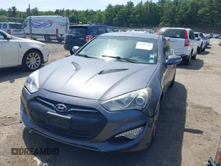 2015 Hyundai Genesis Coupe 3.8L Base with VIN KMHHT6KJ4FU128418, listed as a IAAI auction lot 42391336 with 90,197 mi miles and . Bid and sale history available at DreamBid. Image 2.