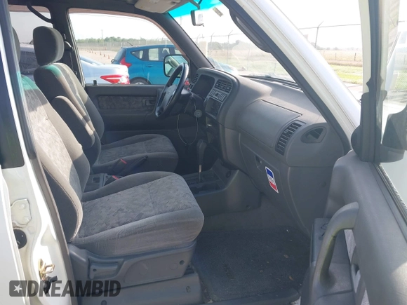 2002 Isuzu Trooper S with VIN JACDS58X427J11007, listed as a IAAI auction lot 42258021 with 190,192 mi miles and . Bid and sale history available at DreamBid. Image 5.