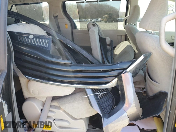 2014 Toyota Sienna LE AAS with VIN 5TDKK3DC6ES511466, listed as a Copart auction lot 52517555 with 142,744 mi miles and Salvage Title. Bid and sale history available at DreamBid. Image 11.