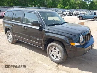 2015 Jeep Patriot Sport with VIN 1C4NJRBB2FD109499, listed as a IAAI auction lot 42027896 with 44,485 mi miles and . Bid and sale history available at carsss.com. Image 1.