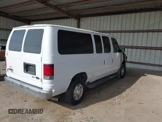 2010 Ford Econoline Passenger XL with VIN 1FBNE3BL4ADA18273, listed as a IAAI auction lot 42032816 with Not provided miles and . Bid and sale history available at DreamBid. Image 4.