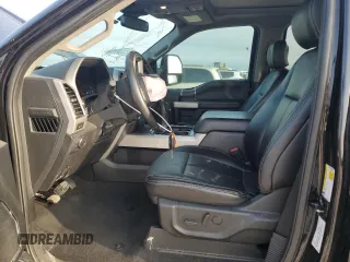 2021 Ford F-250 XL z VIN 1FT7W2BT8MEC87368, wystawiony jako Copart lot #57621545 z przebiegiem 89 159 mil mil oraz Czysty tytuł • Clean title. Historia ofert i sprzedaży dostępna na DreamBid. Obrazek 7.