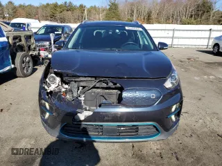 2019 Kia Niro EX Premium with VIN KNDCE3LG4K5021075, listed as a Copart auction lot 43515375 with 135,799 mi miles and Salvage Title. Bid and sale history available at DreamBid. Image 5.
