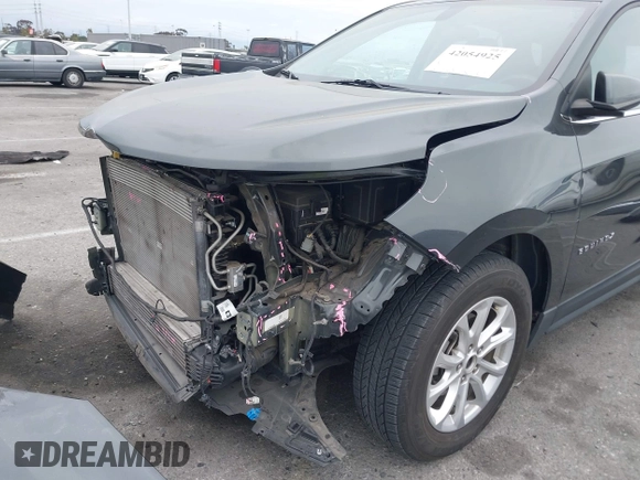 2019 Chevrolet Equinox LT with VIN 3GNAXKEV8KL116205, listed as a IAAI auction lot 42054925 with 45,869 mi miles. Bid and sale history available at carsss.com. Image 18.