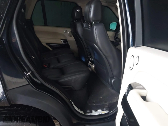 2014 Land Rover Range Rover HSE with VIN SALGS2WF0EA136283, listed as a IAAI auction lot 42161616 with 135,133 mi miles and . Bid and sale history available at DreamBid. Image 8.