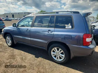 2006 Toyota Highlander with VIN JTEEW21A560020188, listed as a Copart auction lot 66168215 with 272,688 mi miles and Salvage title. Bid and sale history available at DreamBid. Image 2.