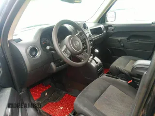 2017 Jeep Patriot Sport z VIN 1C4NJPBA7HD134509, wystawiony jako IAAI lot #41293033 z przebiegiem 143 854 mil mil oraz . Historia ofert i sprzedaży dostępna na DreamBid. Obrazek 20.