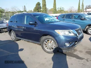 2015 Nissan Pathfinder SV z VIN 5N1AR2MN6FC678167, wystawiony jako IAAI lot #41296424 z przebiegiem 78 796 mil mil oraz . Historia ofert i sprzedaży dostępna na DreamBid. Obrazek 1.
