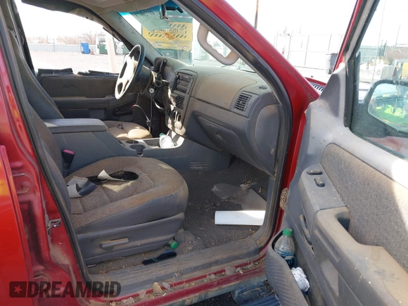 2002 Ford Explorer XLS with VIN 1FMZU72E32ZB64382, listed as a IAAI auction lot 41720073 with Not Provided miles and . Bid and sale history available at DreamBid. Image 5.