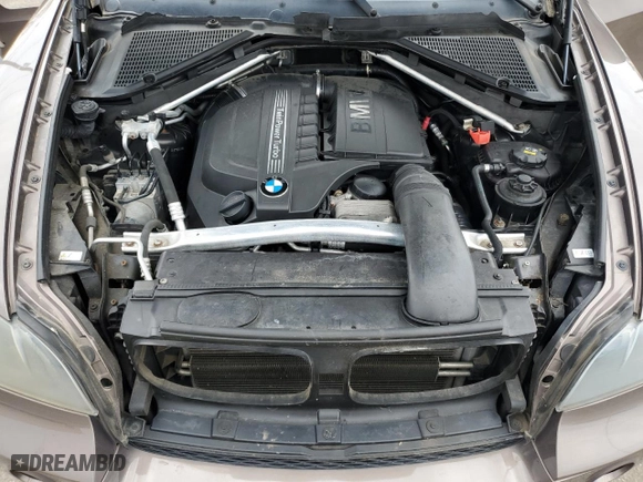 2011 BMW X5 35i with VIN 5UXZV4C5XBL411042, listed as a Copart auction lot 52900135 with 127,734 mi miles and Clean Title. Bid and sale history available at carsss.com. Image 12.