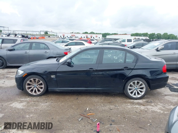 2011 BMW 3 Series 328i xDrive with VIN WBAPK7C5XBA816295, listed as a IAAI auction lot 42486107 with 109,642 mi miles and . Bid and sale history available at DreamBid. Image 14.
