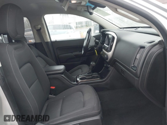 2017 GMC Canyon 4WD SLE with VIN 1GTG6CENXH1275254, listed as a IAAI auction lot 41776438 with 95,272 mi miles. Bid and sale history available at carsss.com. Image 5.