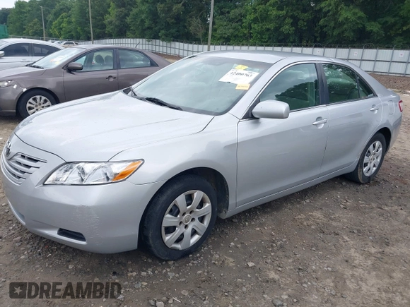 2007 Toyota Camry CE z VIN 4T1BE46K67U138778, wystawiony jako IAAI lot #42400763 z przebiegiem 191 729 mil mil oraz . Historia ofert i sprzedaży dostępna na DreamBid. Obrazek 17.