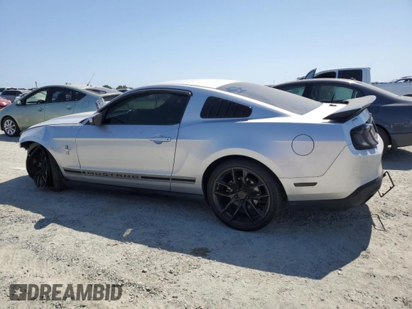 2012 Ford Mustang Premium z VIN 1ZVBP8AM7C5237576, wystawiony jako Copart lot #60374995 z przebiegiem 123 061 mil mil oraz Szkoda całkowita • Salvage title. Historia ofert i sprzedaży dostępna na DreamBid. Obrazek 2.