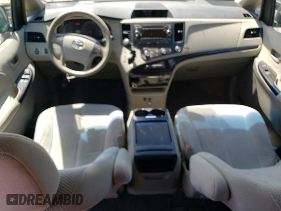 2011 Toyota Sienna LE AAS with VIN 5TDKK3DCXBS133891, listed as a Copart auction lot 55471475 with 132,676 mi miles and Clean Title. Bid and sale history available at carsss.com. Image 8.