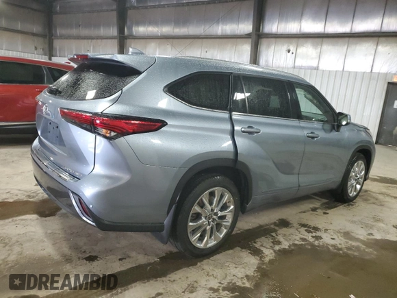 2021 Toyota Highlander Limited z VIN 5TDDZRBH0MS135769, wystawiony jako Copart lot #57762085 z przebiegiem 68 456 mil mil oraz Szkoda całkowita • Salvage title. Historia ofert i sprzedaży dostępna na DreamBid. Obrazek 3.