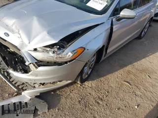 2017 Ford Fusion SE with VIN 3FA6P0H77HR407175, listed as a IAAI auction lot 41817687 with 74,449 mi miles. Bid and sale history available at carsss.com. Image 17.