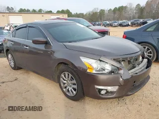 2014 Nissan Altima SV with VIN 1N4AL3AP5EC290370, listed as a IAAI auction lot 41755065 with 163,221 mi miles and . Bid and sale history available at DreamBid. Image 1.