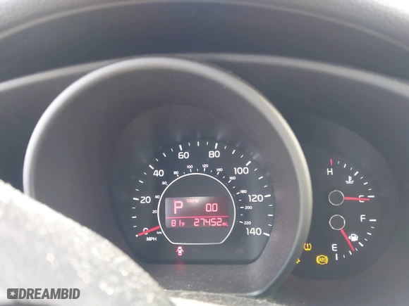 2017 Kia Soul with VIN KNDJN2A20H7443110, listed as a IAAI auction lot 41799843 with 27,452 mi miles. Bid and sale history available at carsss.com. Image 7.