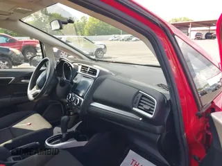 2016 Honda Fit EX z VIN JHMGK5H7XGX000496, wystawiony jako IAAI lot #42552607 z przebiegiem 44 835 mil mil oraz . Historia ofert i sprzedaży dostępna na DreamBid. Obrazek 5.