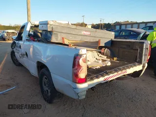 2004 Chevrolet Silverado 1500 Work Truck with VIN 1GCEC14XX4Z288962, listed as a IAAI auction lot 41030729 with 320,541 mi miles. Bid and sale history available at carsss.com. Image 3.