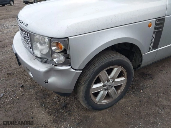 2003 Land Rover Range Rover HSE with VIN SALME11423A123641, listed as a IAAI auction lot 41699574 with 137,218 mi miles. Bid and sale history available at carsss.com. Image 6.