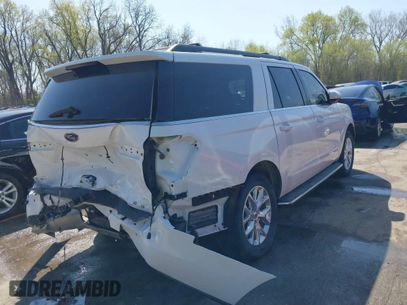 2020 Ford Expedition Max XLT z VIN 1FMJK1JT9LEA76235, wystawiony jako IAAI lot #41972476 z przebiegiem 161 436 mil mil oraz . Historia ofert i sprzedaży dostępna na DreamBid. Obrazek 4.