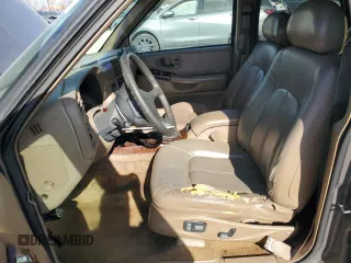 1998 Oldsmobile Bravada z VIN 1GHDT13W7W2721308, wystawiony jako Copart lot #79189484 z przebiegiem 134 924 mil mil oraz Szkody całkowita. Historia ofert i sprzedaży dostępna na DreamBid. Obrazek 7.