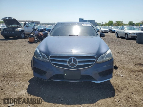 2014 Mercedes-Benz E 350 Luxury with VIN WDDHF8JB3EA924262, listed as a Copart auction lot 56058215 with 156,188 mi miles and Clean Title. Bid and sale history available at DreamBid. Image 5.
