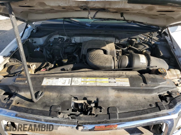 2000 Ford F-150 XL with VIN 1FTRX17L1YNA26050, listed as a Copart auction lot 43597105 with 205,152 mi miles and Salvage Title. Bid and sale history available at carsss.com. Image 12.