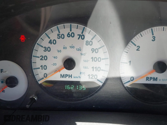 2006 Dodge Caravan SXT with VIN 1D4GP45R16B732002, listed as a IAAI auction lot 42157772 with 162,135 mi miles and . Bid and sale history available at carsss.com. Image 7.